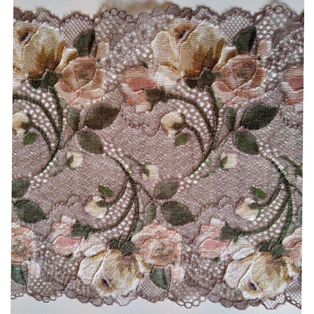 Spitze in Taupe mit creme-lachsfa15 cm breit