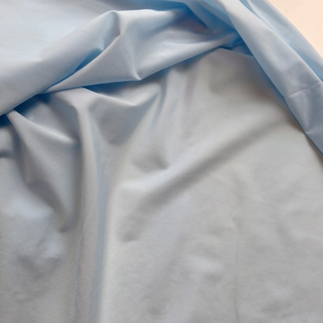 Dessousstoff in Bleu, Bleu II