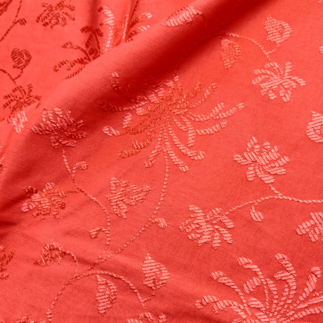 Dessousstoff in Rot mit Blumenmuster