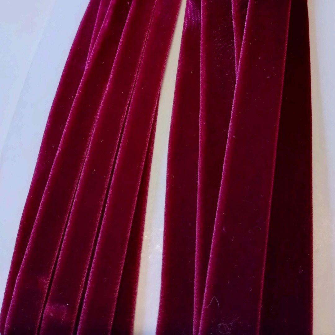 Samtband, elastisch in Weinrot