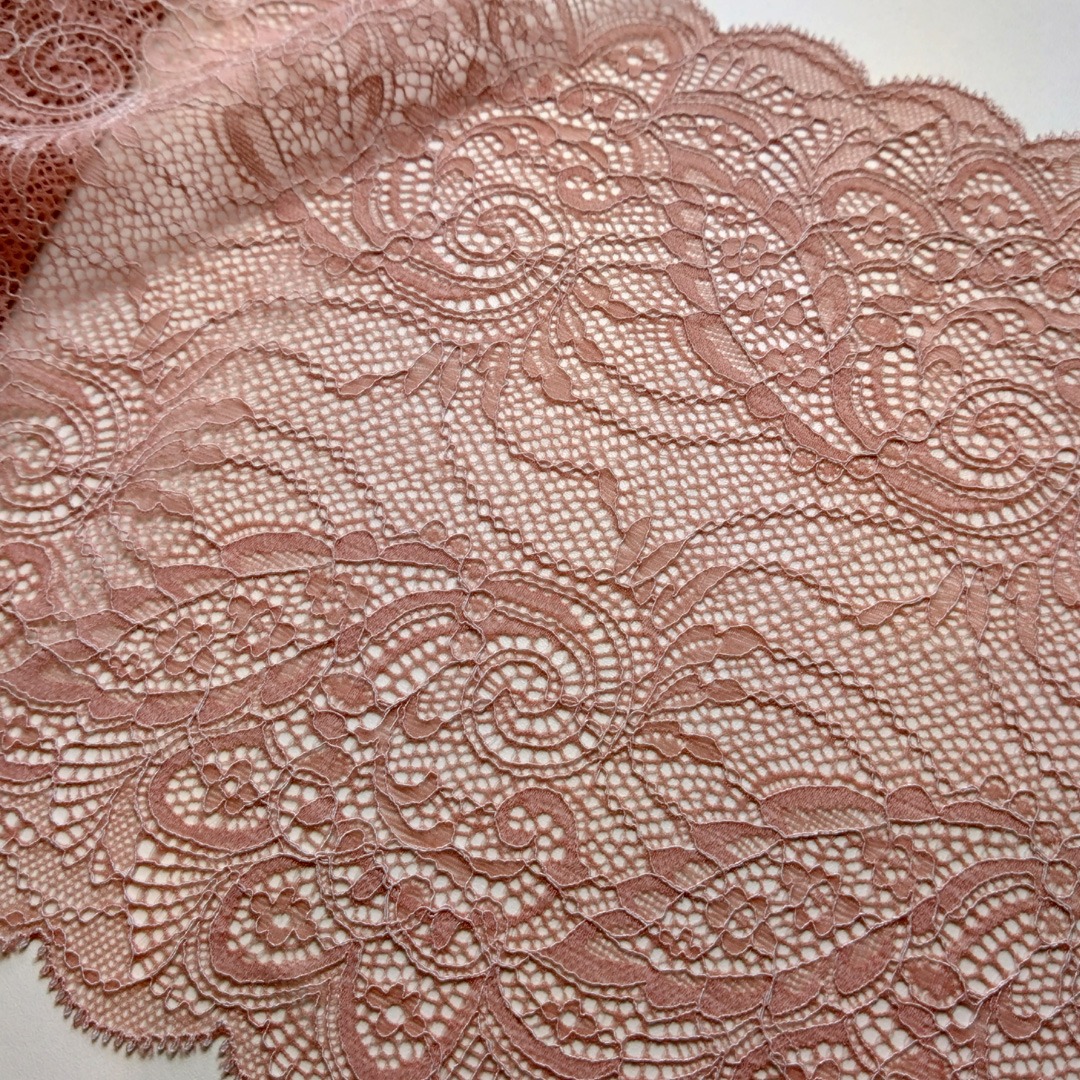 Spitze in Rosa (Lachs), 22 cm breit