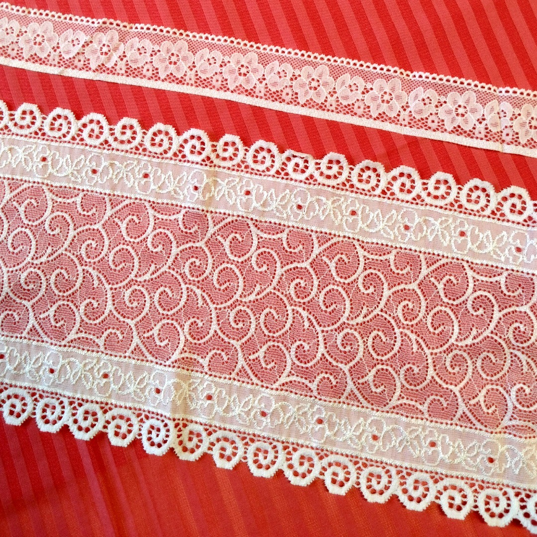 Kreativpaket Dessousset in Lachs und Elfenbein