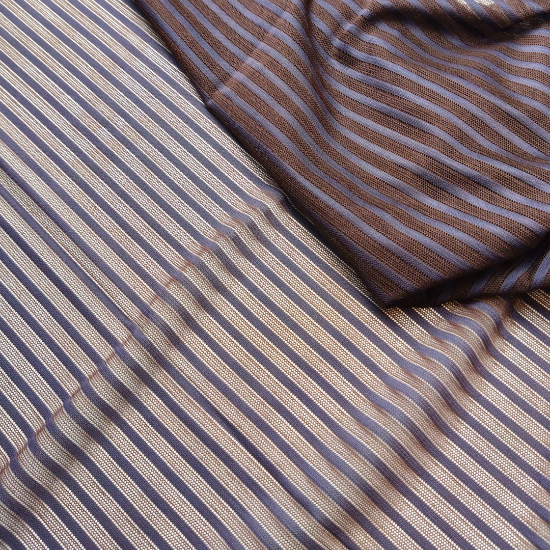 Wäschetüll in Braun und Lila