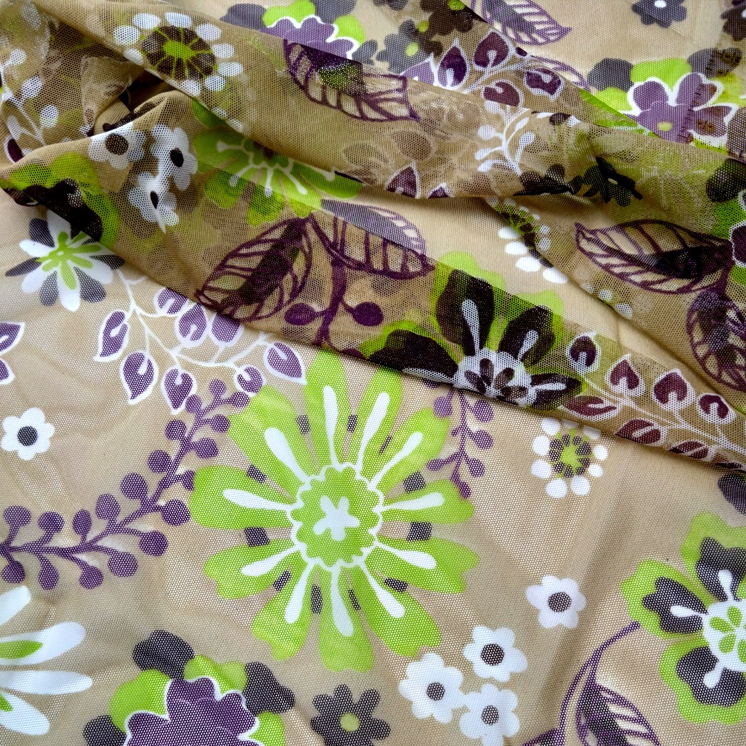 Wäschetüll Breitware gemustert (braun, grün, lila)