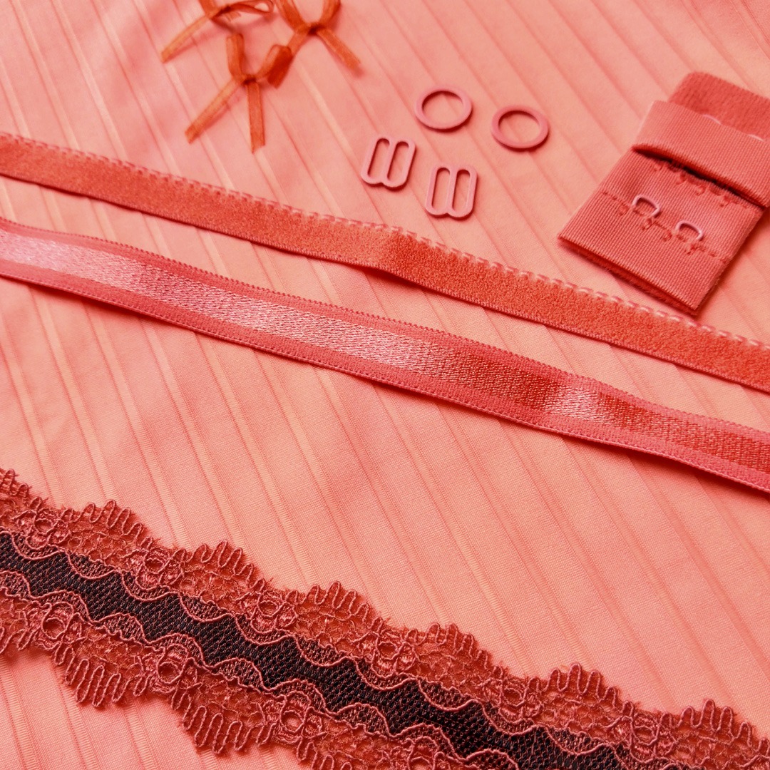 Kreativpaket Dessousset in Flamingo